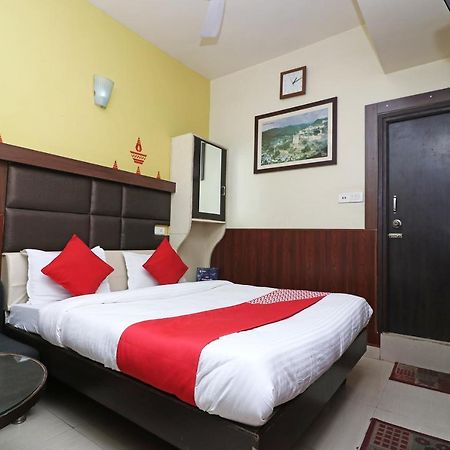 Oyo 2075 Hotel Kota Royal Ngoại thất bức ảnh