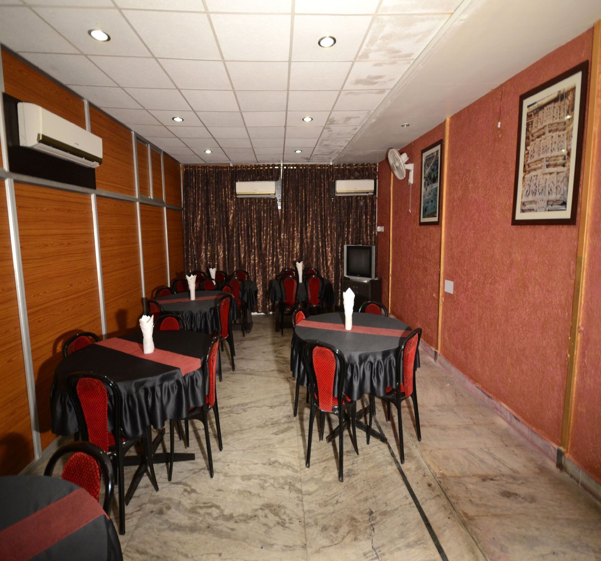 Oyo 2075 Hotel Kota Royal Ngoại thất bức ảnh