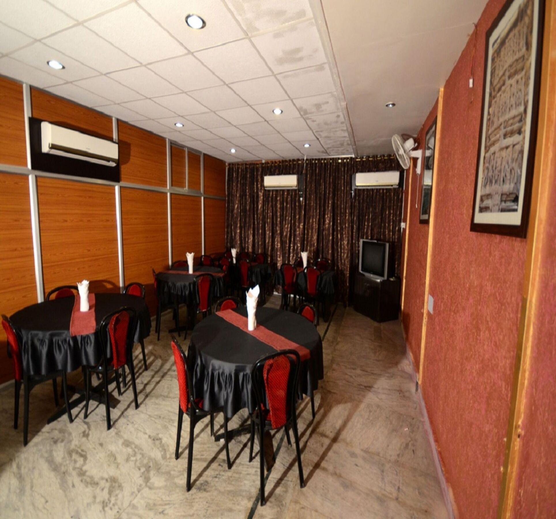 Oyo 2075 Hotel Kota Royal Ngoại thất bức ảnh