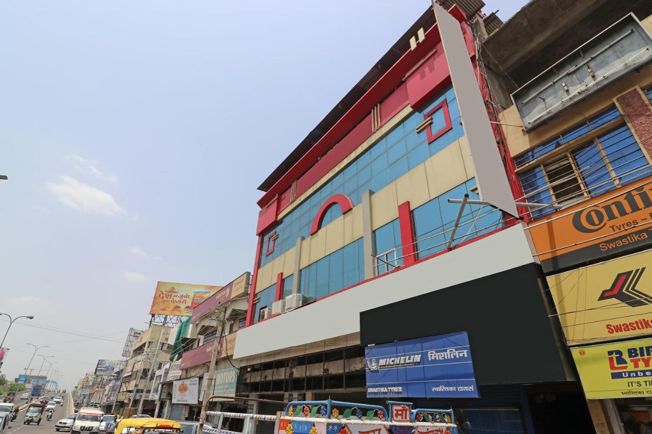 Oyo 2075 Hotel Kota Royal Ngoại thất bức ảnh